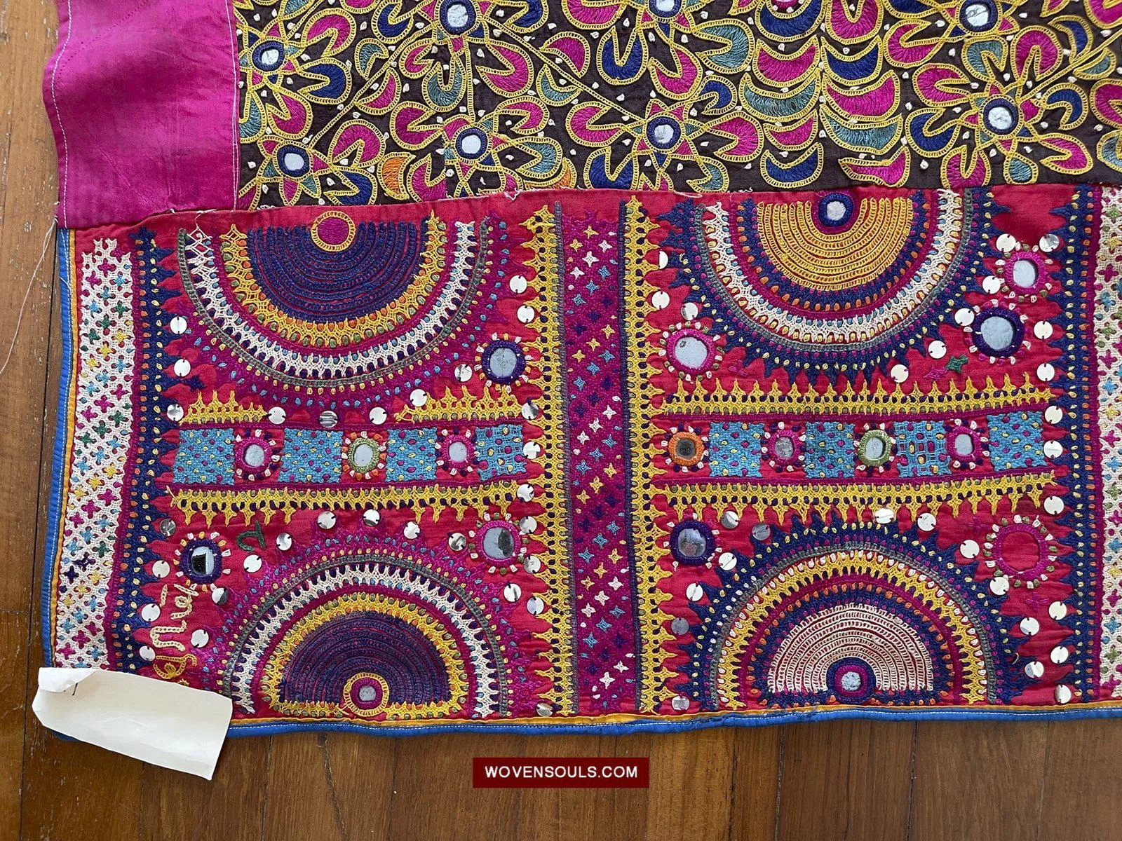181 Vintage Embroidery Wedding Sari from Kutch