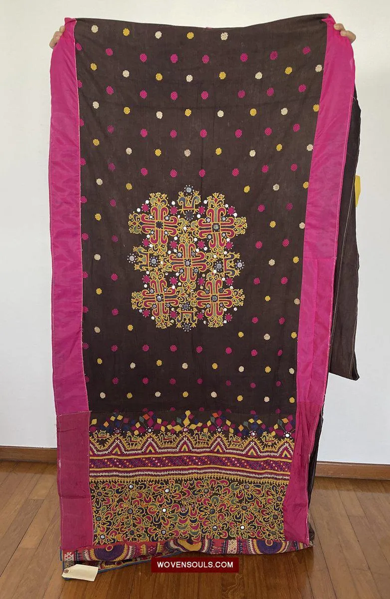 181 Vintage Embroidery Wedding Sari from Kutch