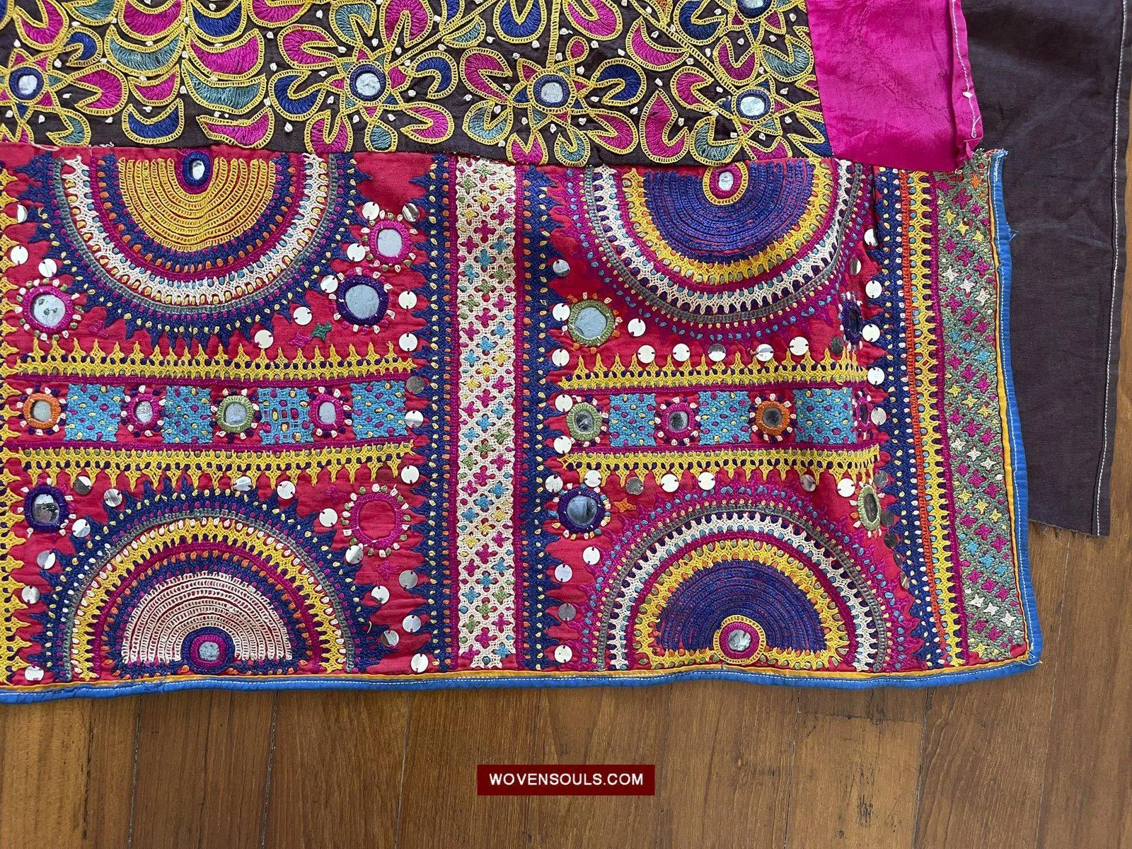 181 Vintage Embroidery Wedding Sari from Kutch