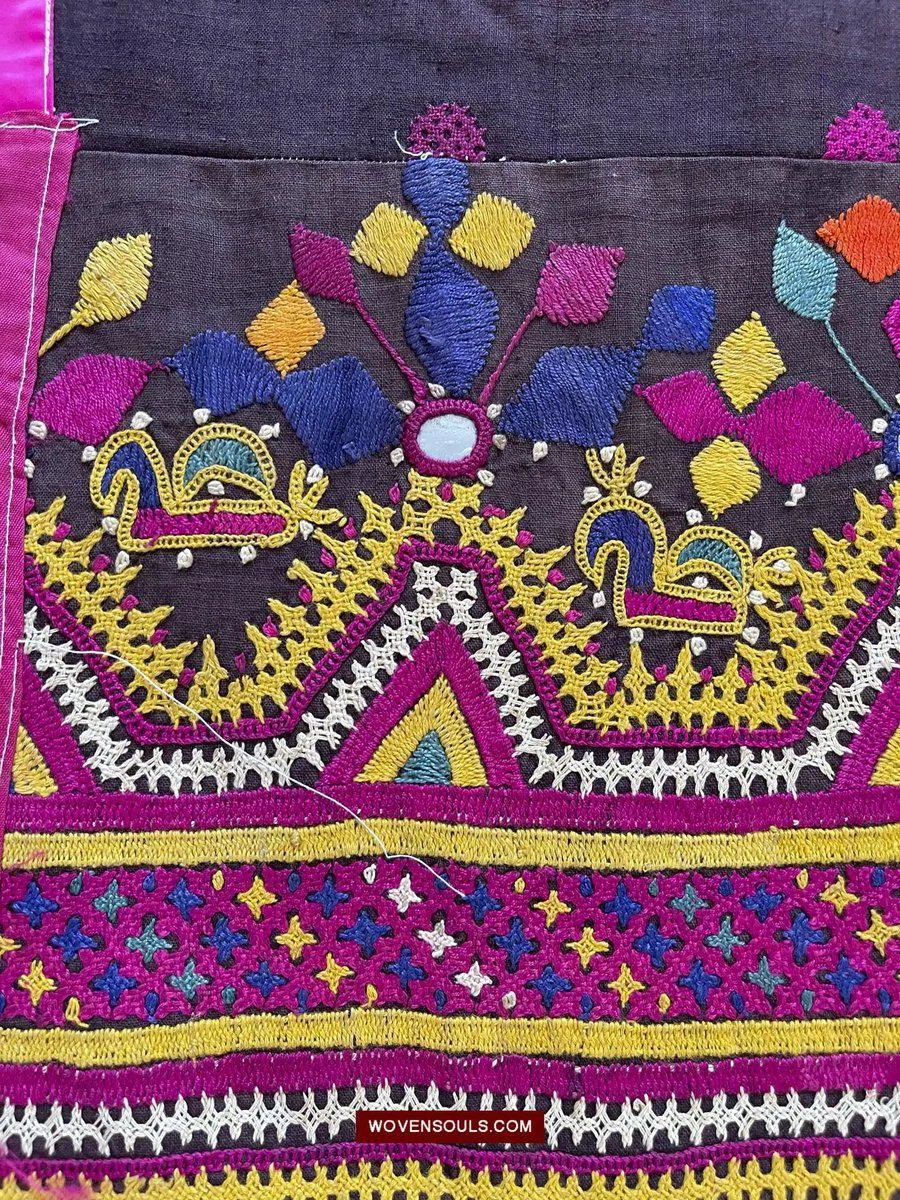 181 Vintage Embroidery Wedding Sari from Kutch
