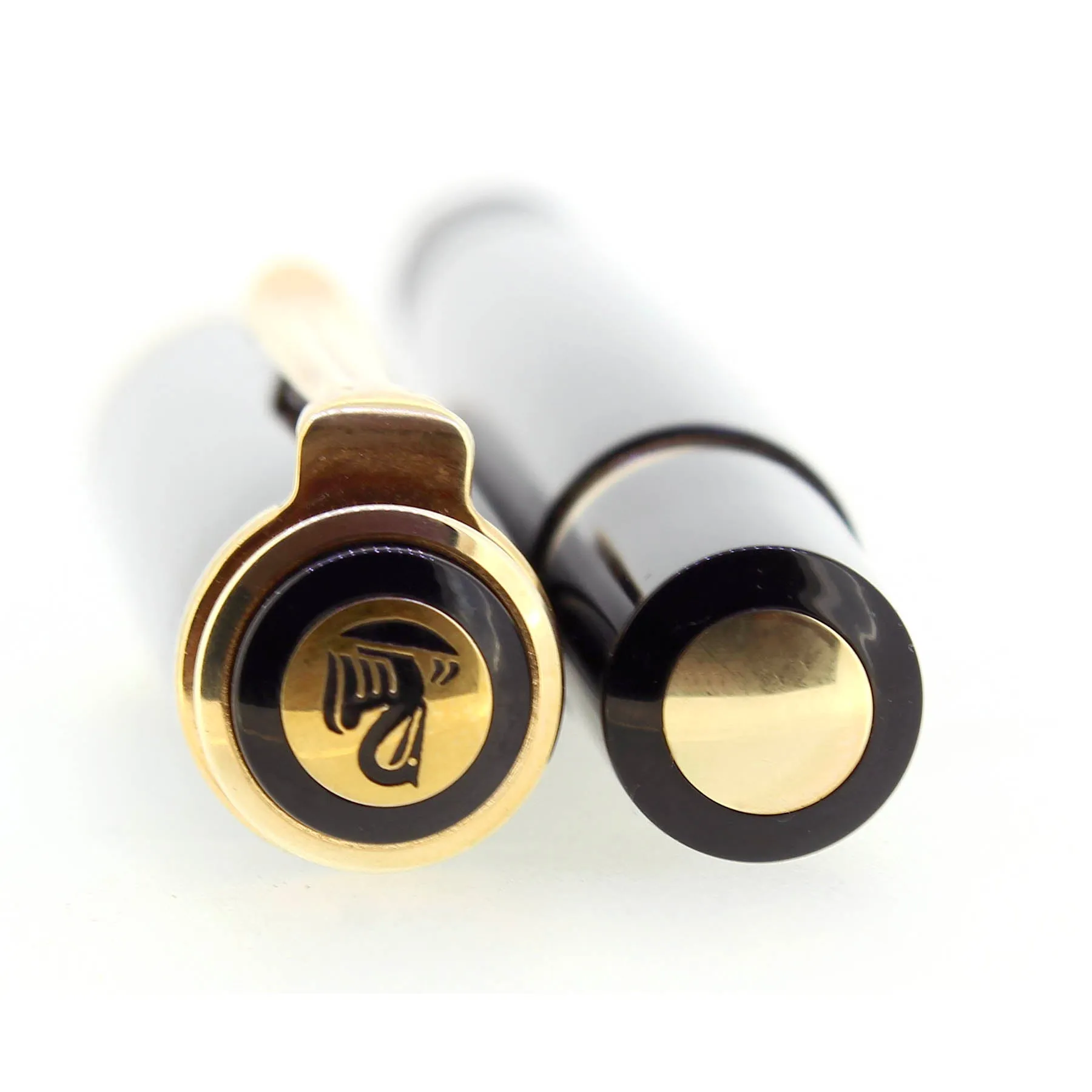 1990S PELIKAN M800 BLACK W/GOLD TRIM 14K FF NIB BLACK FOUNTAIN PEN
