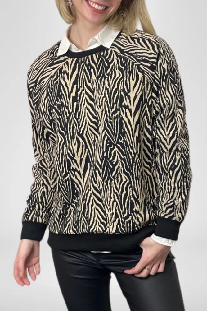 Chloe Velvet Reversible Top By Pixi Carnival