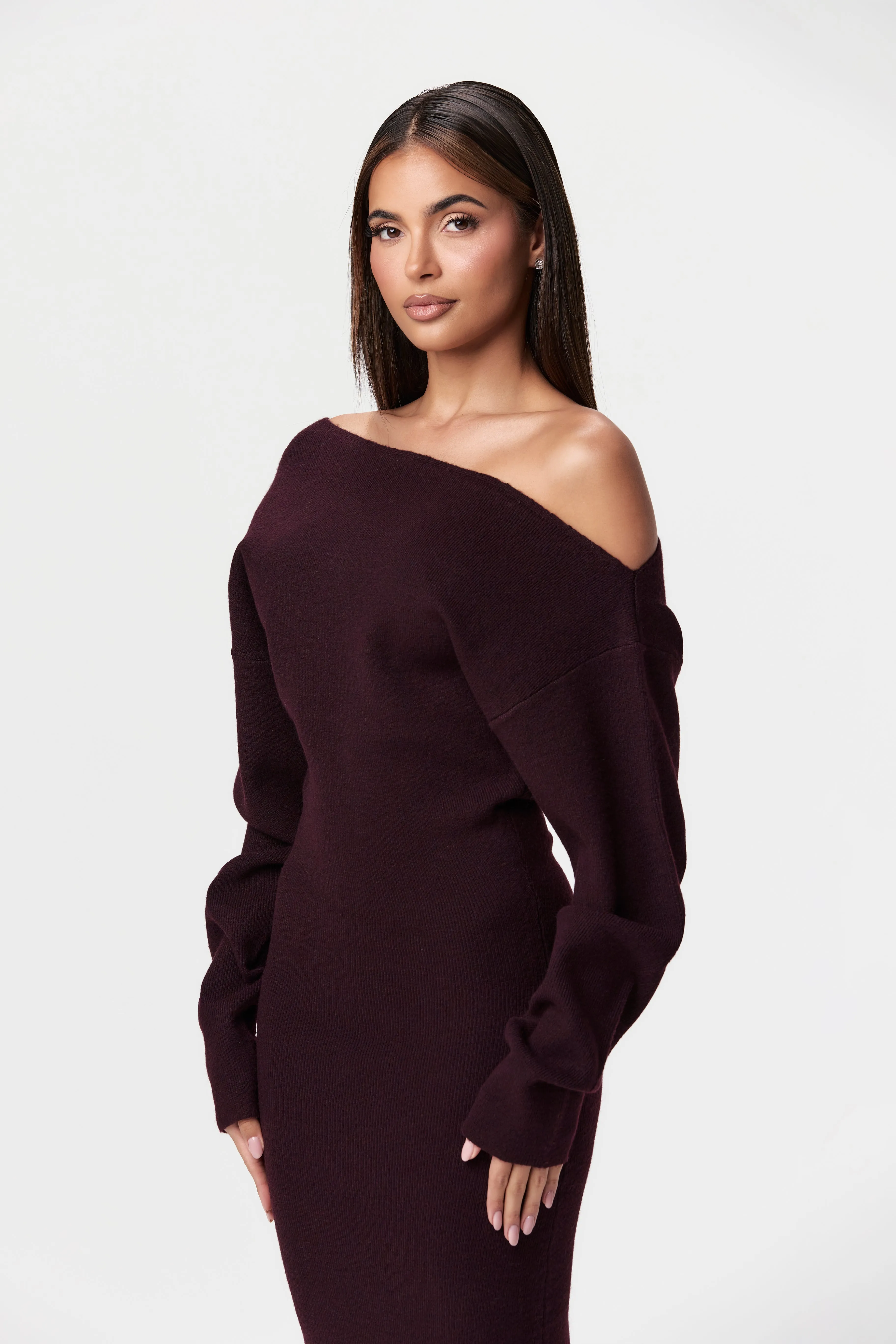 Elegant Knitted Off-Shoulder Maxi Sweater Dress