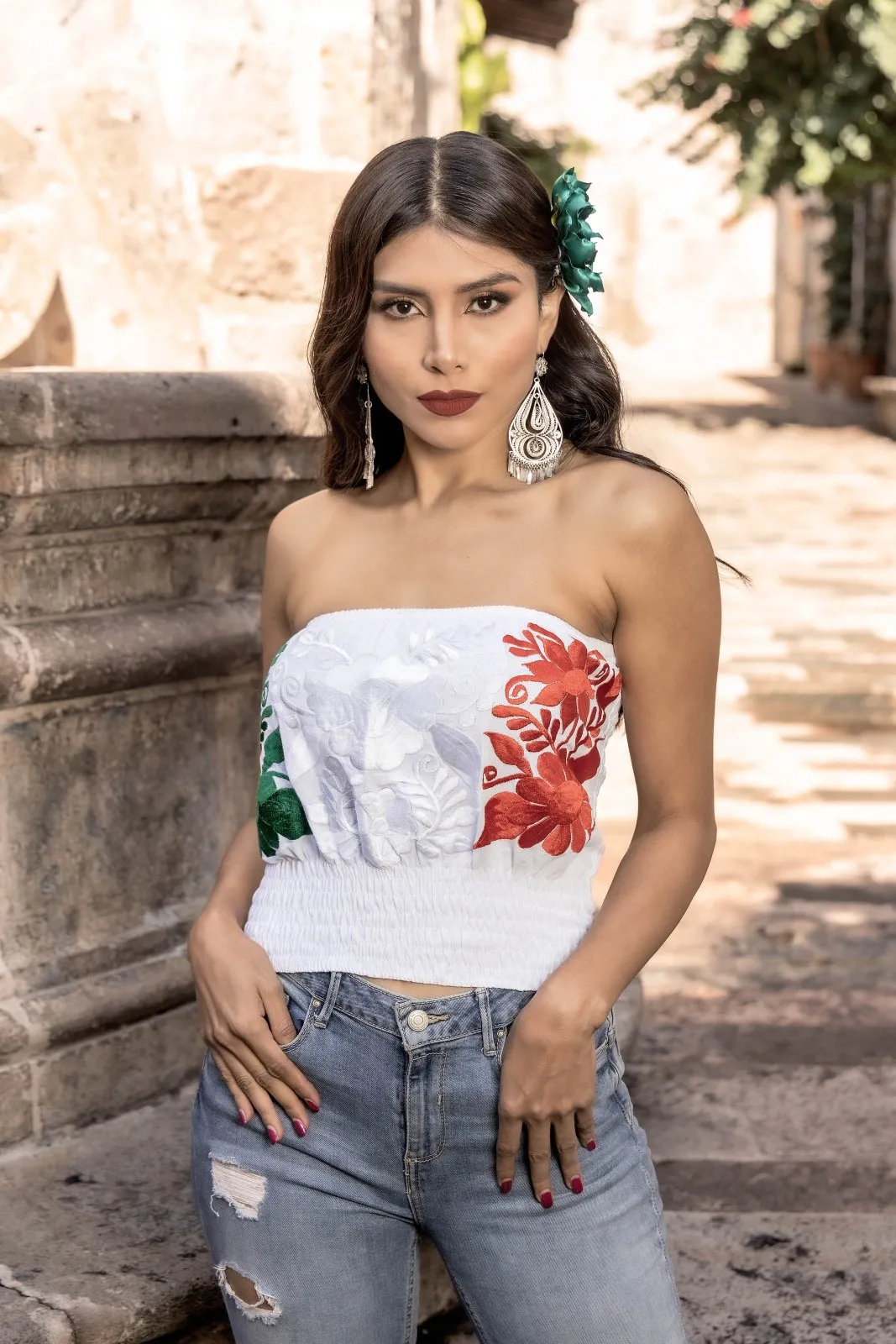 Patria Strapless Blouse
