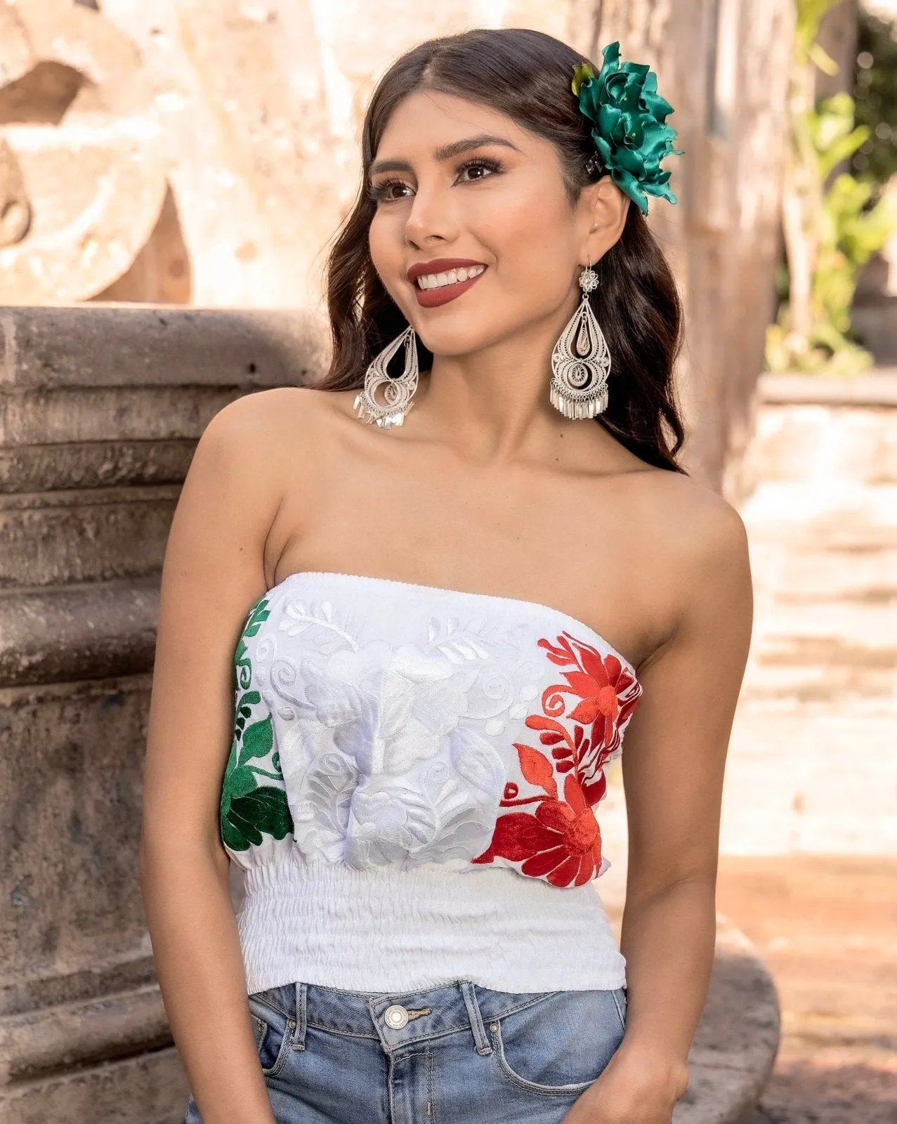 Patria Strapless Blouse