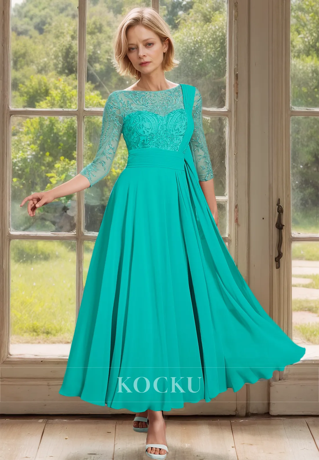 Scoop Neck A-Line Long Sleeves Pleats Chiffon Cocktail Dress with Appliques Mother of Groom