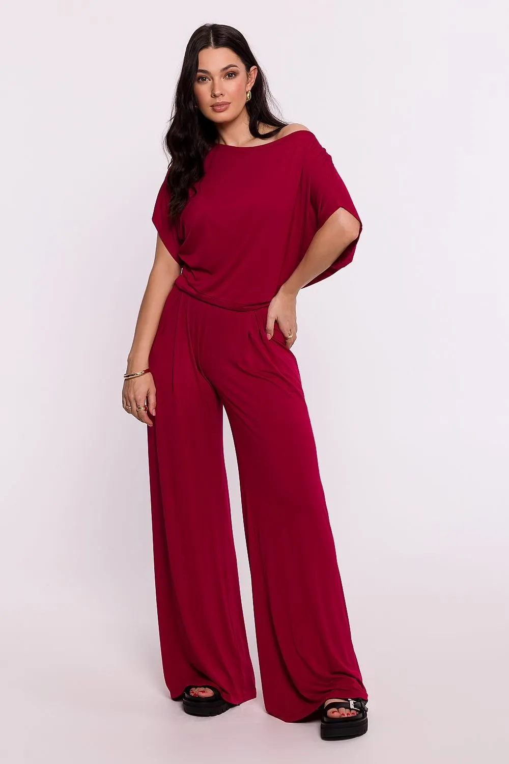 TEEK - Simple Off-Shoulder Blouse