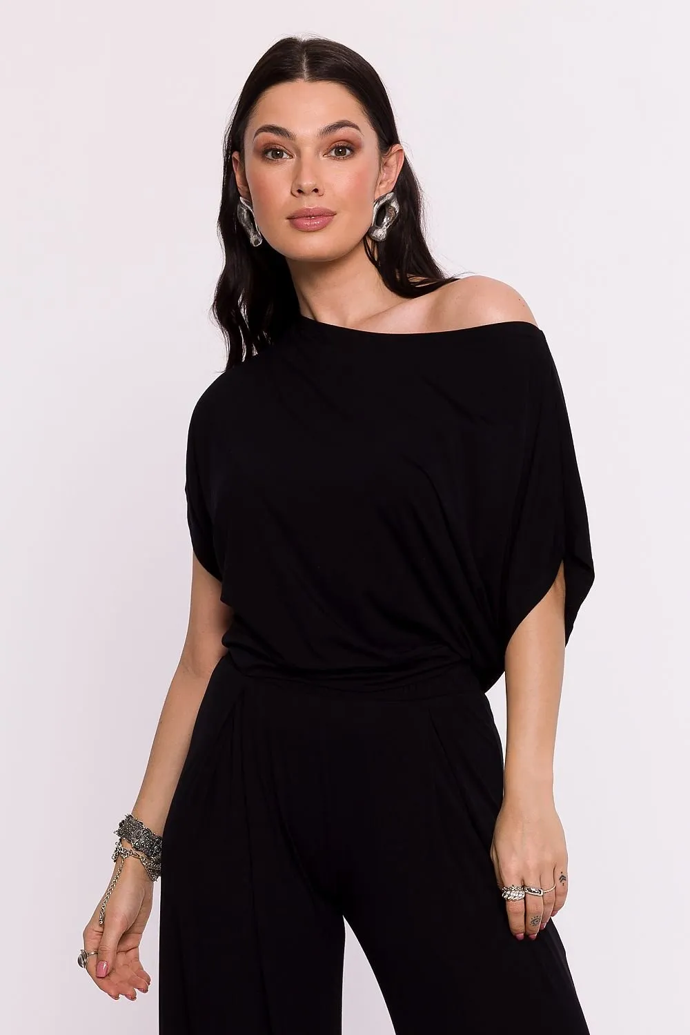 TEEK - Simple Off-Shoulder Blouse