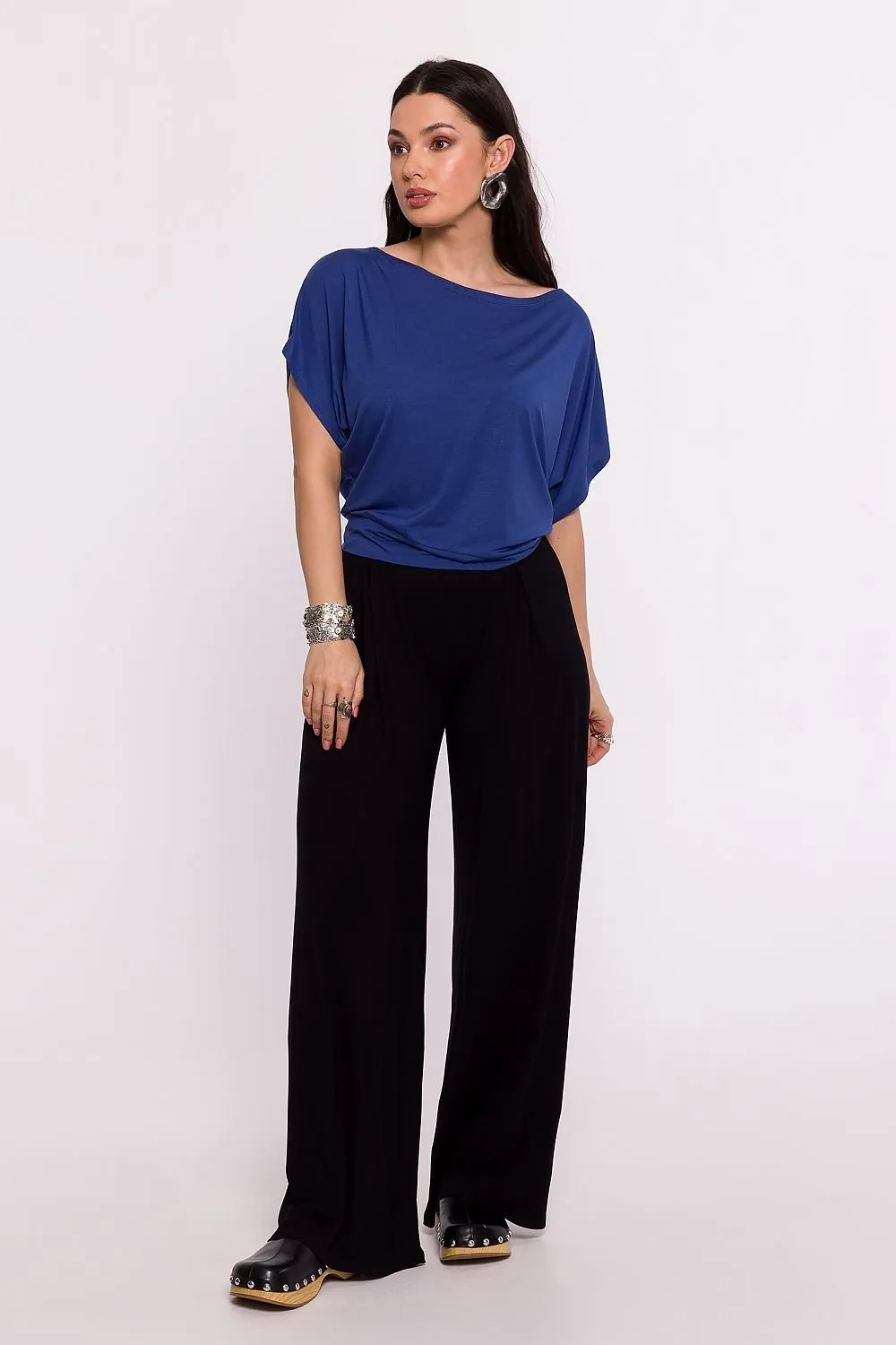 TEEK - Simple Off-Shoulder Blouse